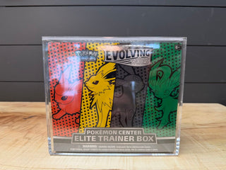 Sword and Shield Evolving Skies Elite Trainer Box